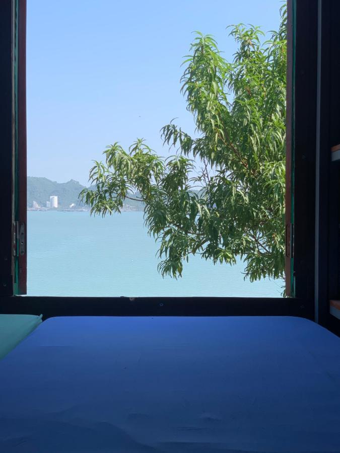 Ocean Beach Resort Cat Ba Island Екстериор снимка